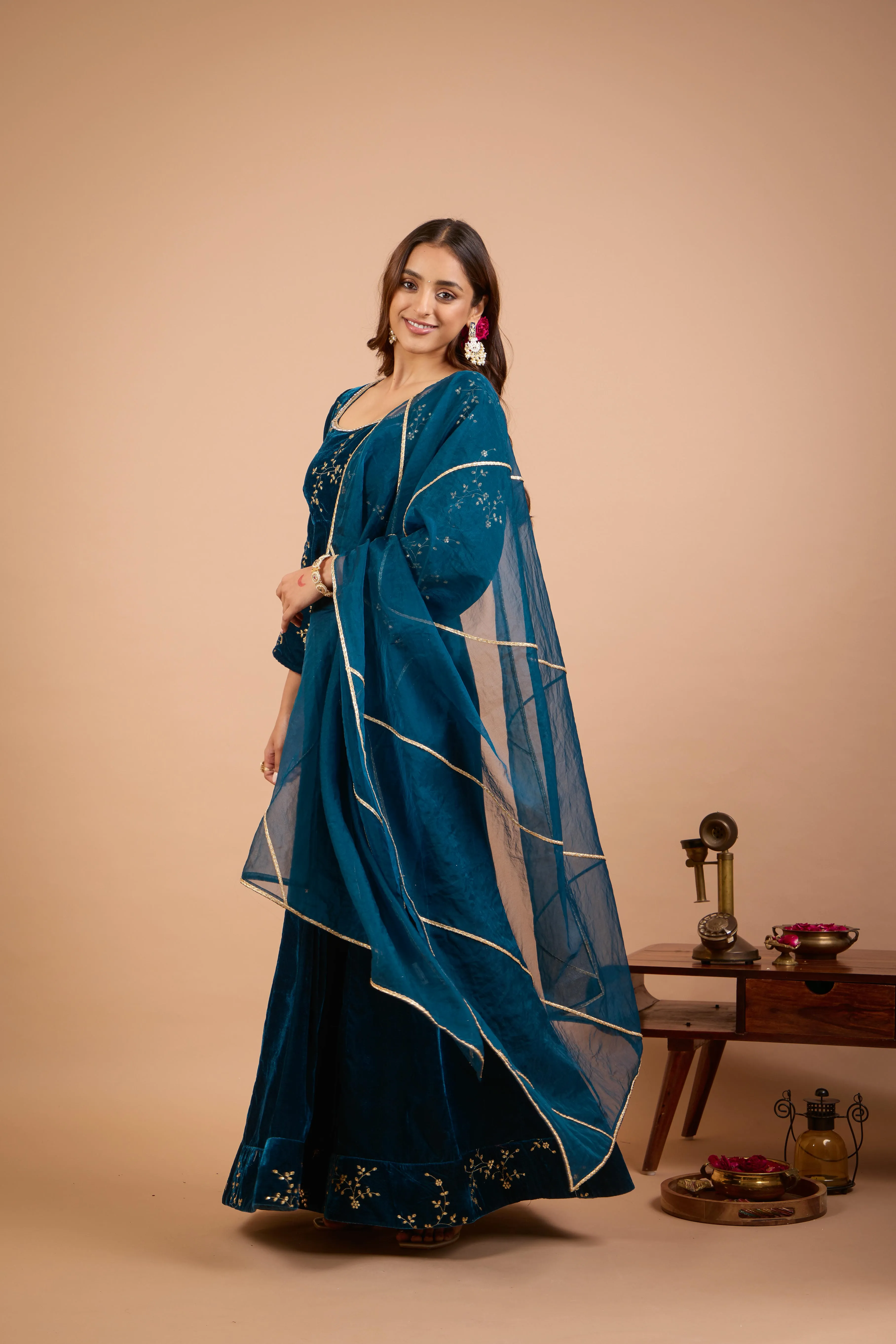 Alaya Jugni Bahamas Glow Velvet Anarkali Set