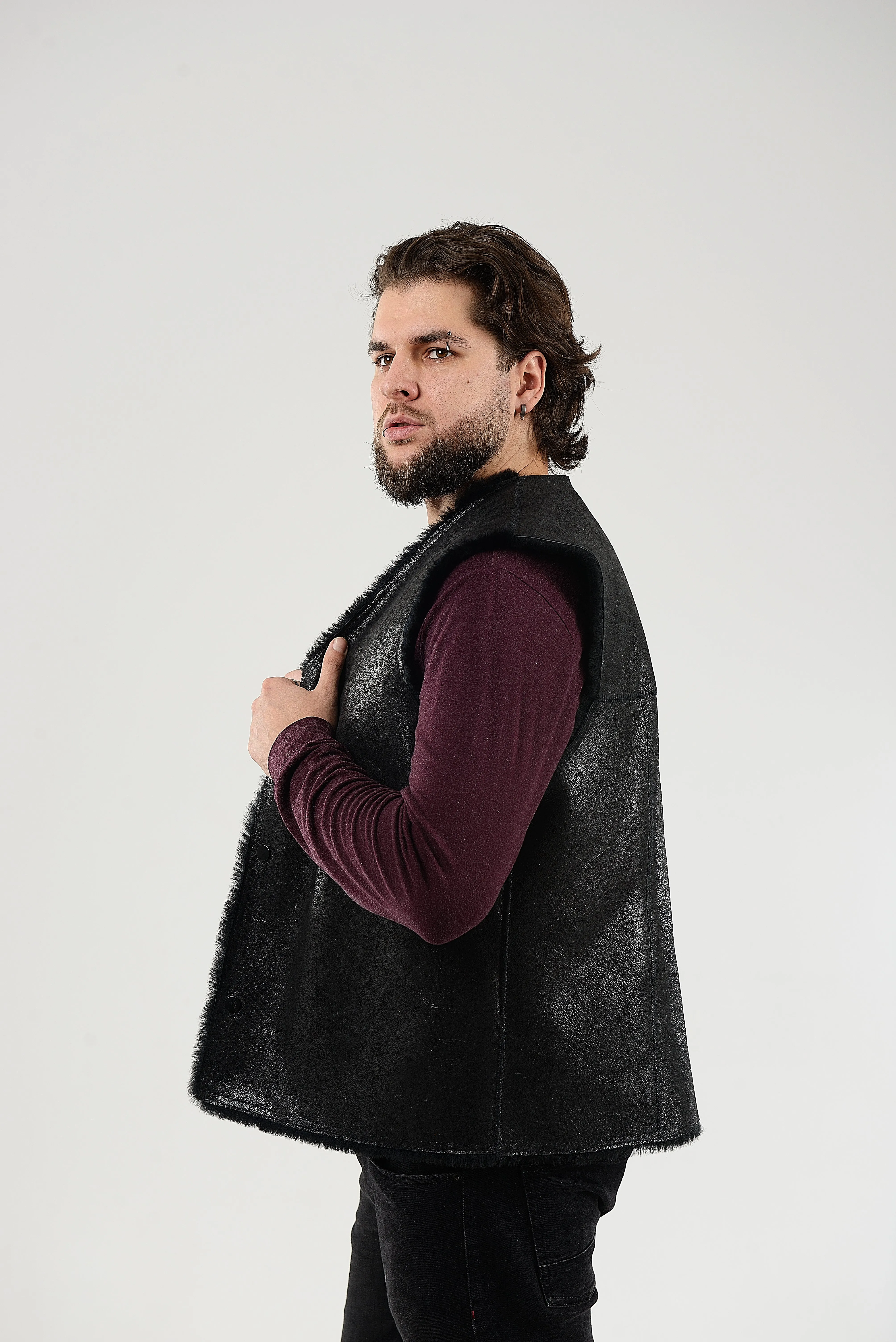 Cowboy Men's Black Thin Sheepskin Vest with Fur Lining and Front Button Closure