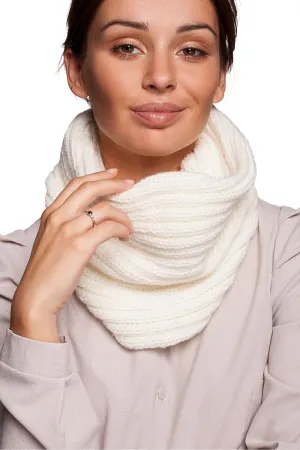 Cozy Knitted Neck Wrap - Must-Have for Fall and Winter