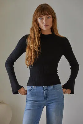 Daphne Top (Black)