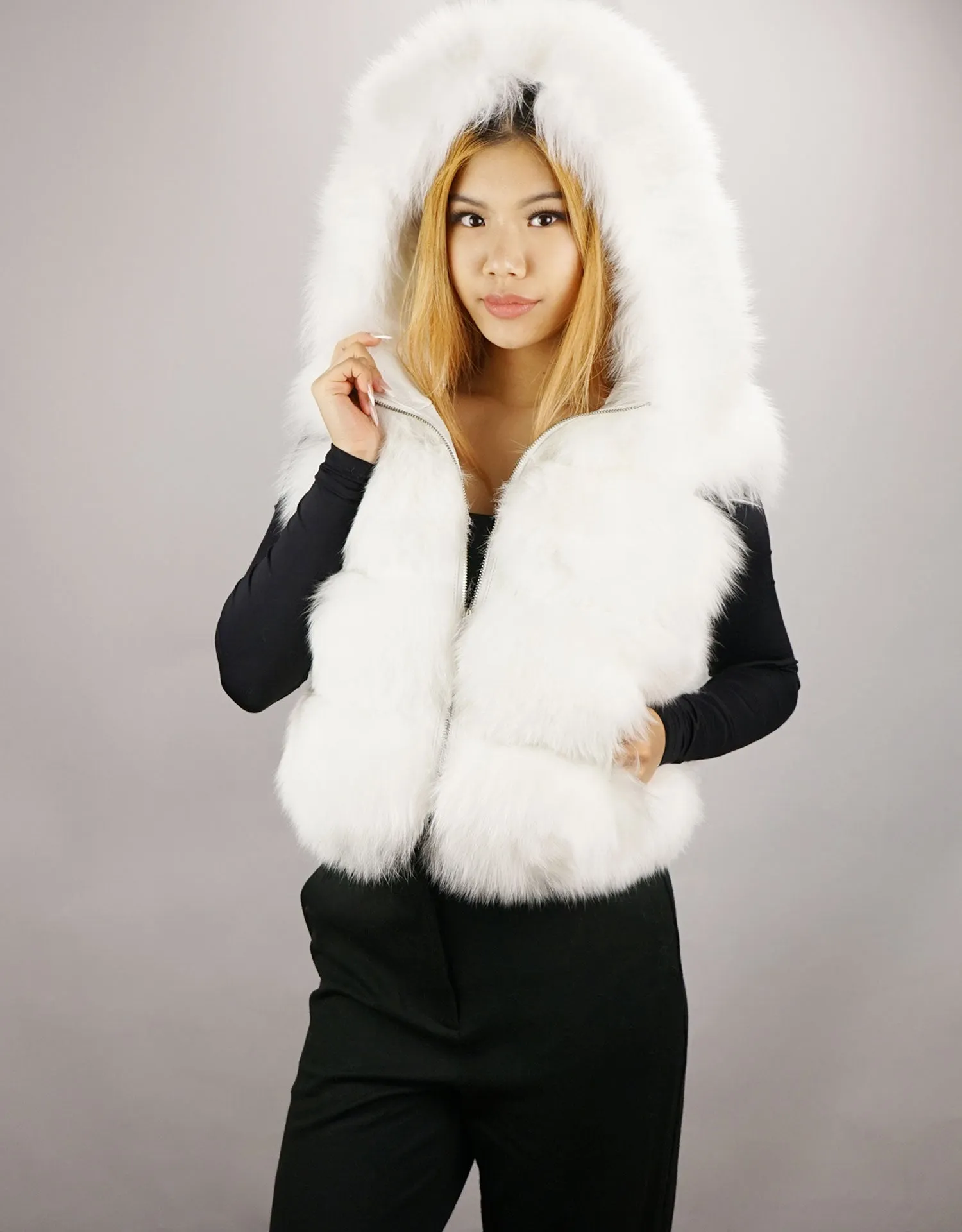 Fox Short Zip Vest with Hood - White