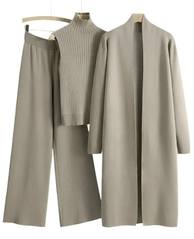 Sophisticated Turtleneck 3-Piece Set with Comfortable Trousers