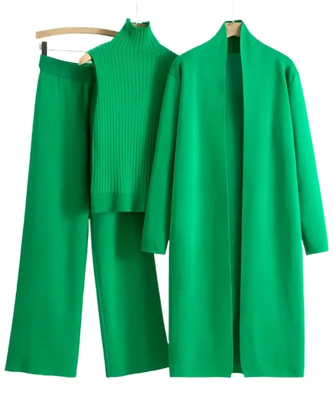 Sophisticated Turtleneck 3-Piece Set with Comfortable Trousers