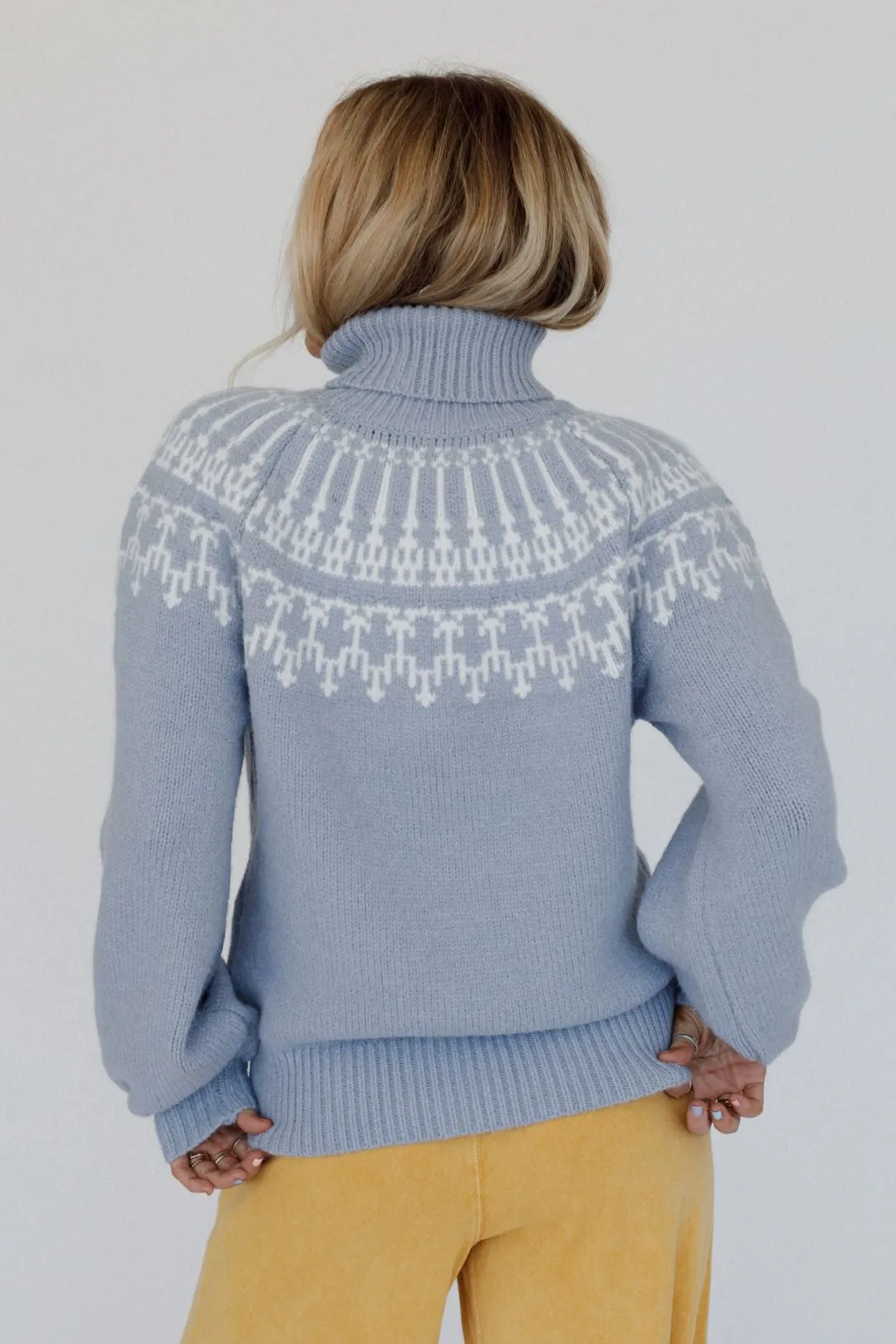 Vaiana Turtleneck Sweater - Blue