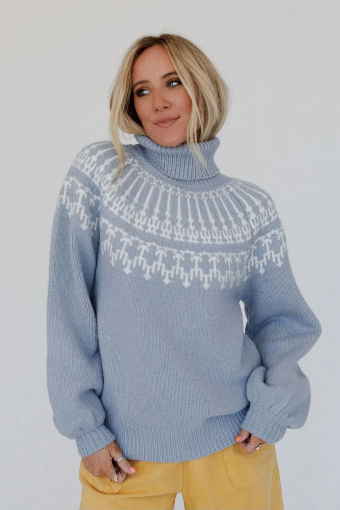 Vaiana Turtleneck Sweater - Blue