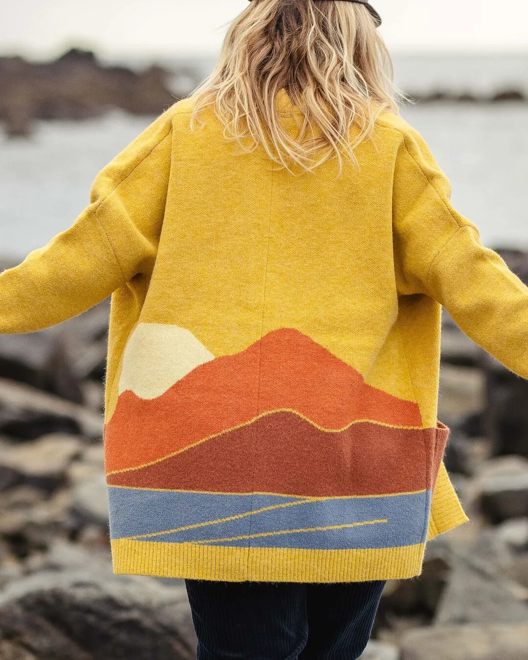 Vista Recycled Knitted Cardigan - Amber Gold