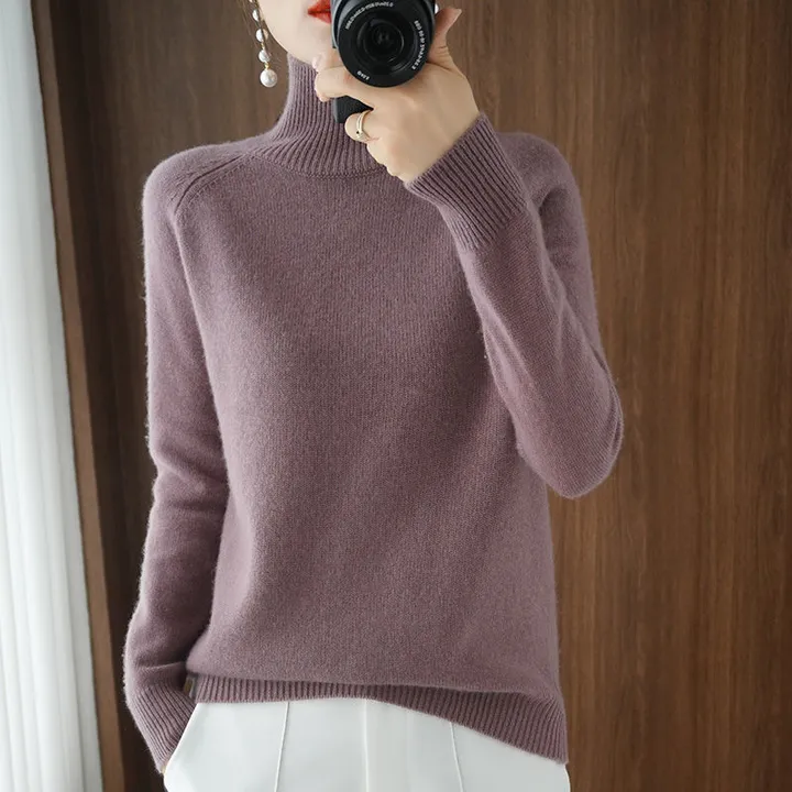 Women's Elegant Turtleneck Knitted Jumper | Ideal for Autumn/Winter