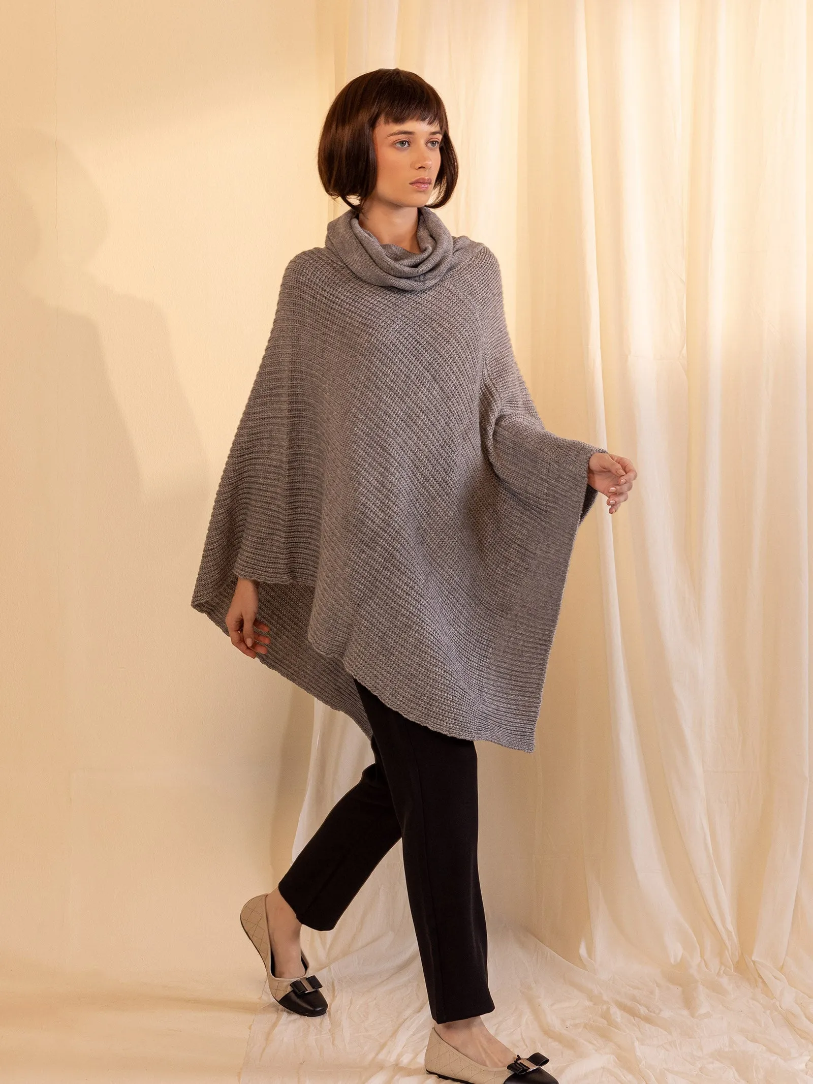 Woolen Safari Poncho - Grey