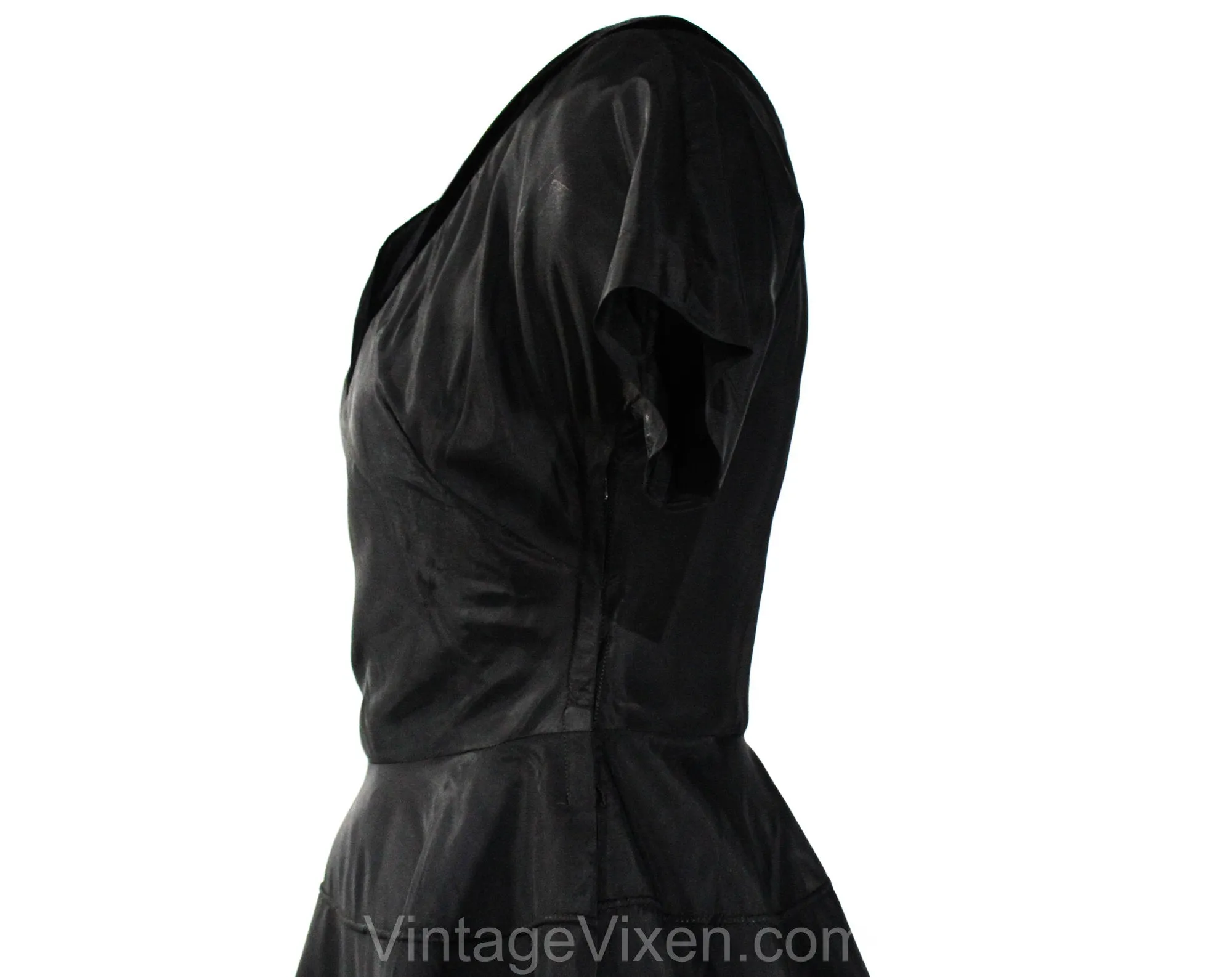 XS 1950s Black Taffeta Full-Skirted Top with Velvet Neckline - Size 2 New Look 50s Evening Bodice with Circle Skirt Style Peplum & Pockets